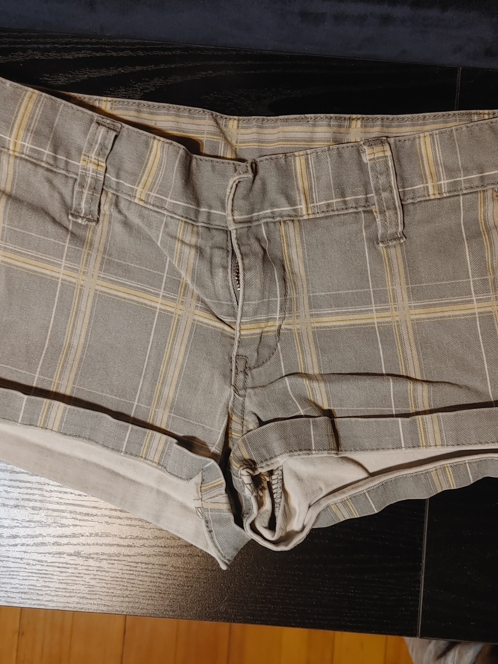 Hurley Women’s Plaid Shorts in Gray and Yellow Stripes